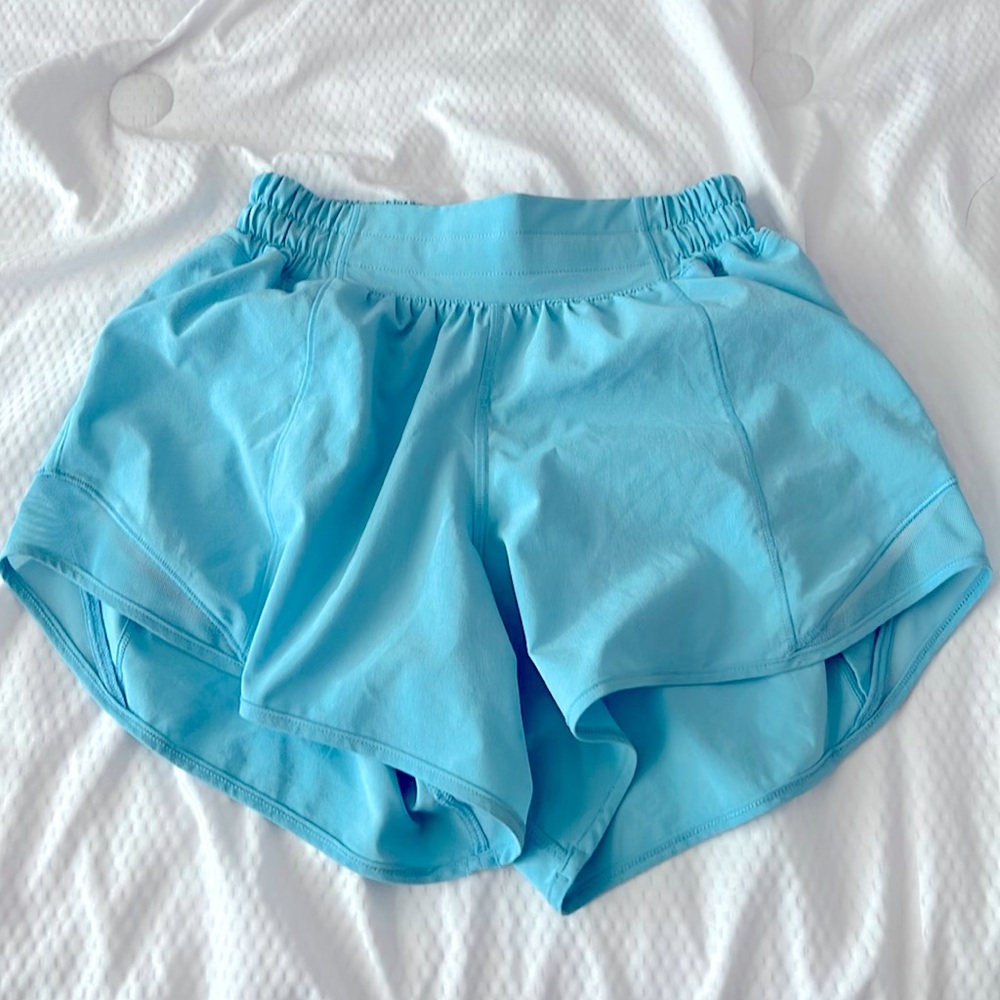 Hotty Hot Shorts 4” Powder Blue